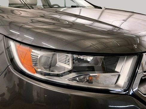 Used 2016 Ford Edge SEL w/ Equipment Group 201A AWD/4WD image 28