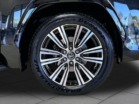 New 2026 Lexus LX 700h Luxury w/ Appearance Package AWD/4WD image 9