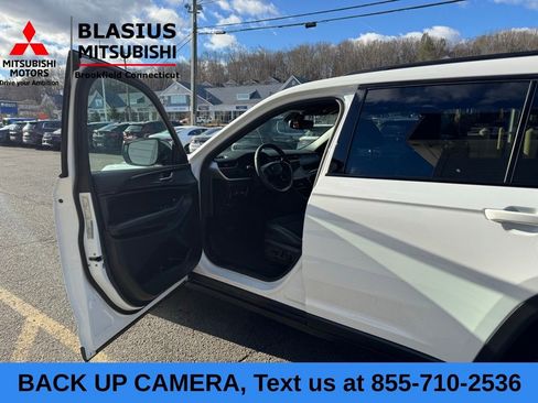 Used 2024 Jeep Grand Cherokee L Altitude image 8