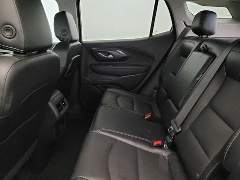 Used 2022 GMC Terrain SLT w/ Tech Package AWD/4WD image 18