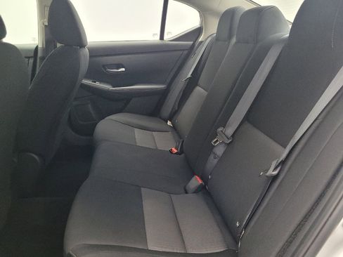 Used 2023 Nissan Sentra SV image 18