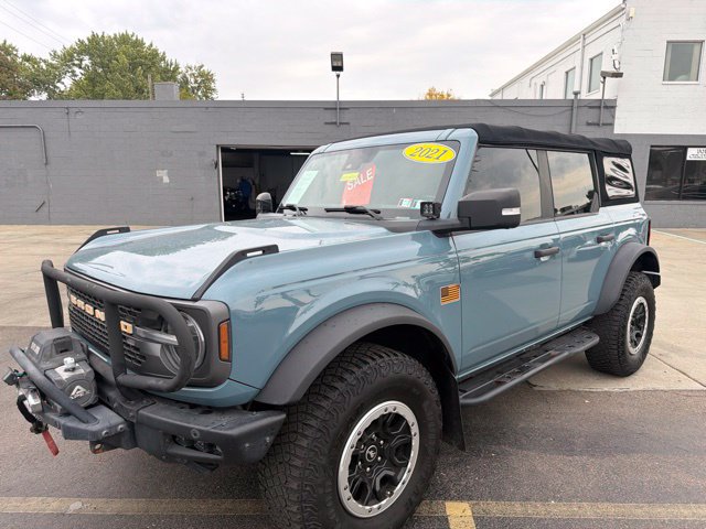 Used 2021 Ford Bronco Badlands AWD/4WD image 3