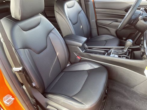 New 2026 Jeep Compass Latitude image 9