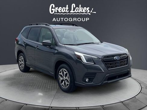 Used 2024 Subaru Forester Premium image 7