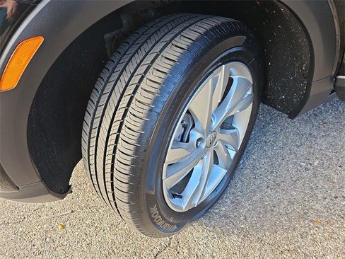 Certified 2024 Buick Encore GX Preferred image 30