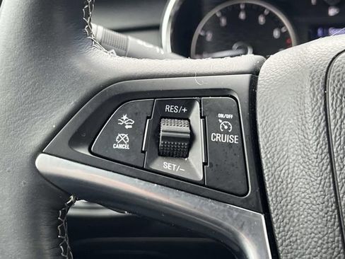 Certified 2022 Buick Encore Preferred w/ Safety Package II image 25