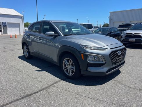 Used 2021 Hyundai Kona SE AWD/4WD image 7