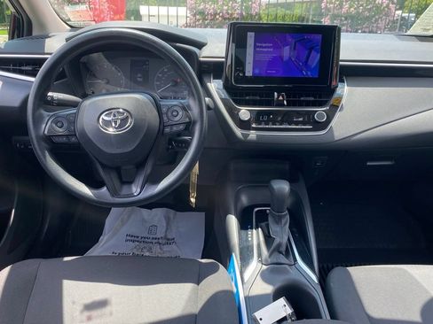 Used 2024 Toyota Corolla LE FWD image 9
