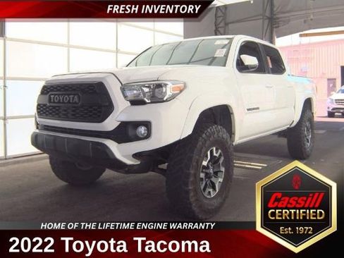 Used 2022 Toyota Tacoma SR5 w/ Technology Package AWD/4WD image 1