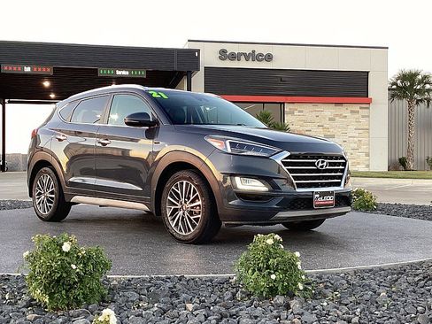 Used 2021 Hyundai Tucson Limited image 3