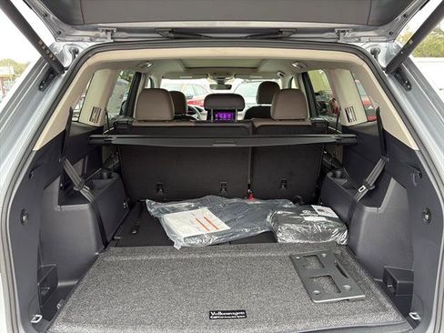New 2026 Volkswagen Atlas SEL AWD/4WD image 13