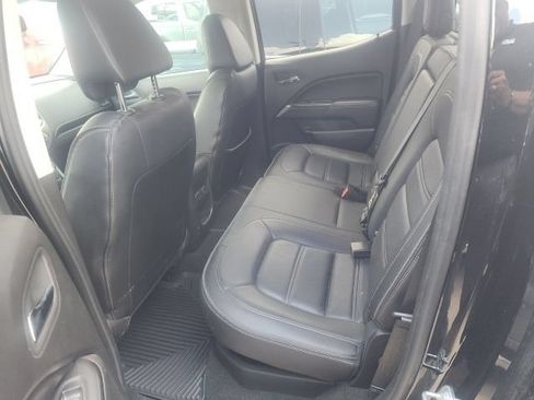 Used 2017 GMC Canyon Denali RWD image 6