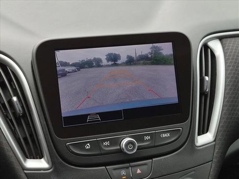 Used 2024 Chevrolet Malibu LT FWD image 13