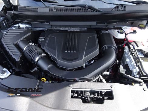 New 2026 Chevrolet Traverse LT image 11