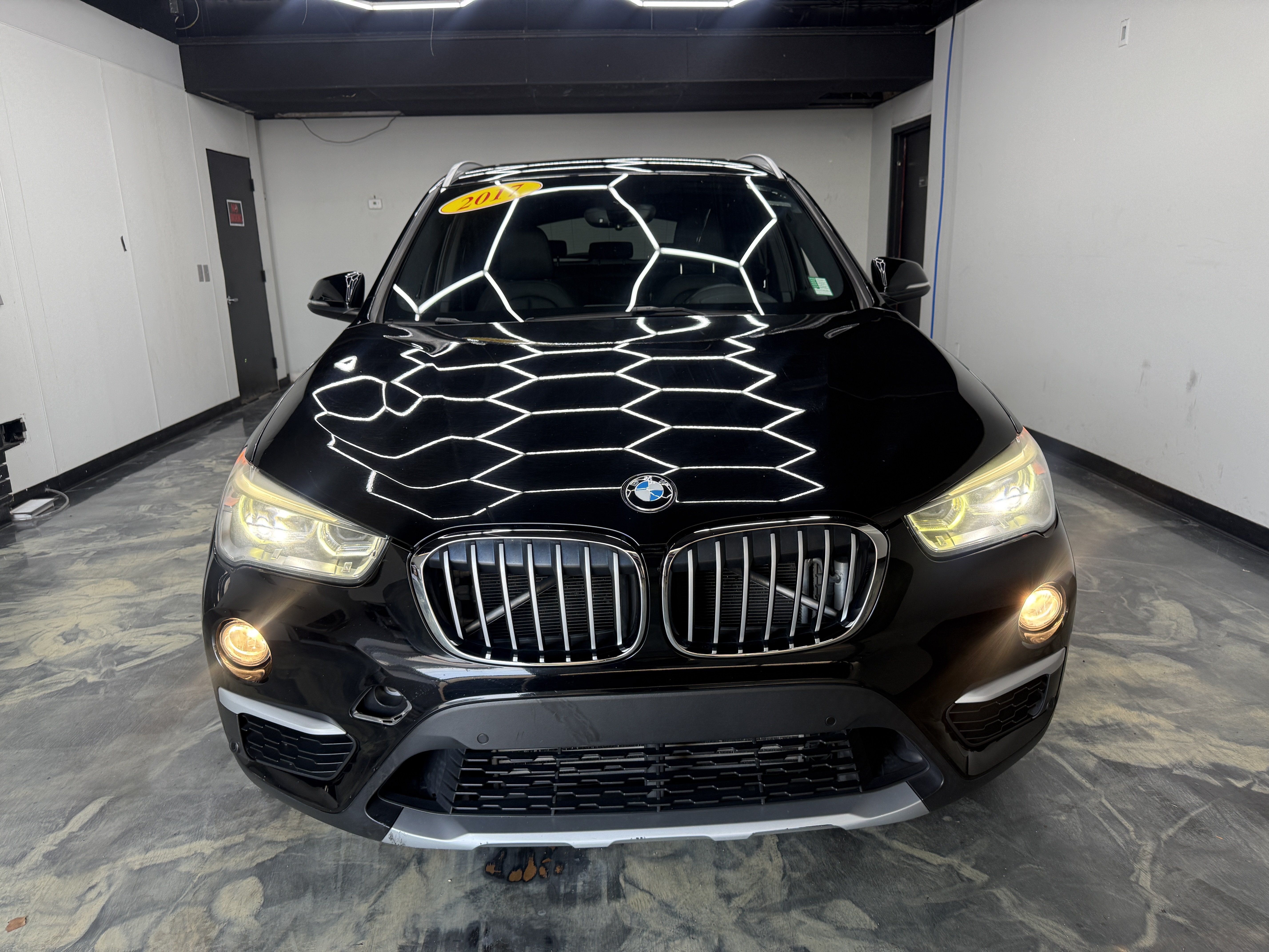Used 2017 BMW X1 xDrive28i AWD/4WD image 7