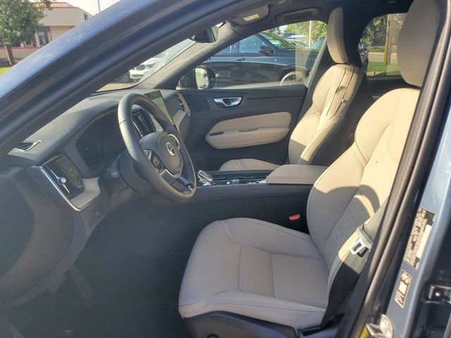 Certified 2026 Volvo XC60 B5 Plus AWD/4WD image 14