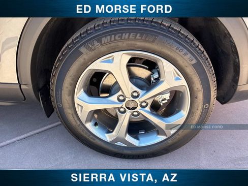 Certified 2025 Ford Escape ST-Line AWD/4WD image 32