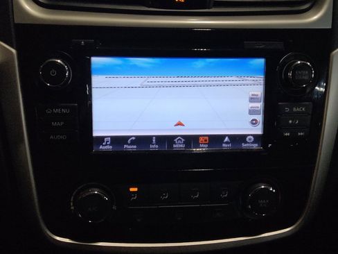 Used 2018 Nissan Altima 2.5 SR w/ SR Special Edition FWD image 25