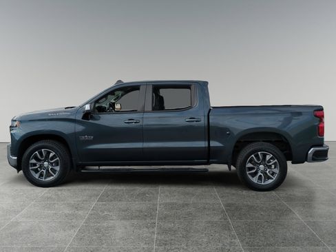 Used 2020 Chevrolet Silverado 1500 LT w/ Texas Edition image 2
