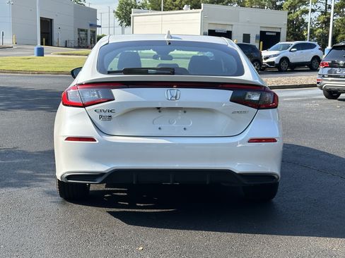 Used 2025 Honda Civic Sport image 10