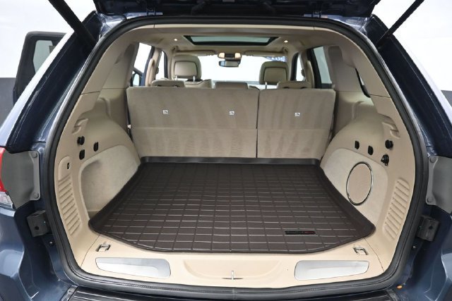 Used 2019 Jeep Grand Cherokee Overland AWD/4WD image 31