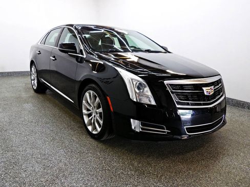 Used 2017 Cadillac XTS Luxury w/ Driver Awareness Package AWD/4WD image 3