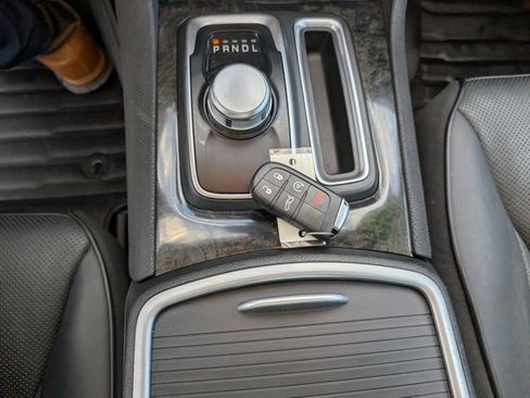 Used 2023 Chrysler 300 Touring L w/ Popular Equipment Group image 16