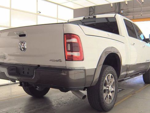 Used 2019 RAM 2500 Limited AWD/4WD image 2