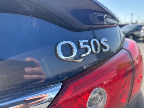 Used 2017 INFINITI Q50 Sport AWD/4WD image 7