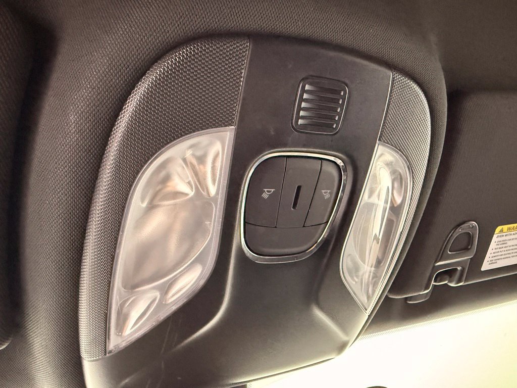 Used 2025 Jeep Compass Trailhawk AWD/4WD image 28