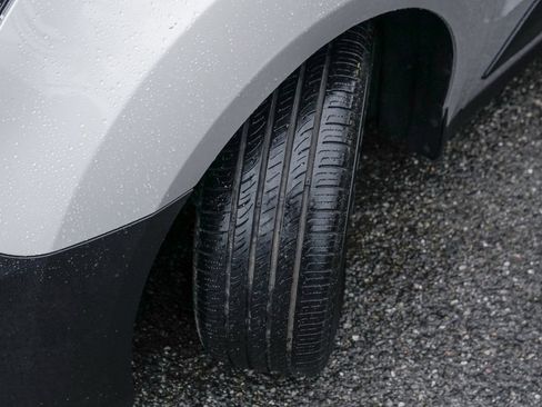 Used 2021 Ford Transit Connect XL image 40