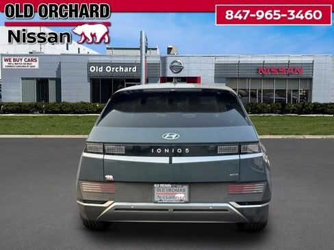 Used 2024 Hyundai Ioniq 5 SE AWD/4WD image 7