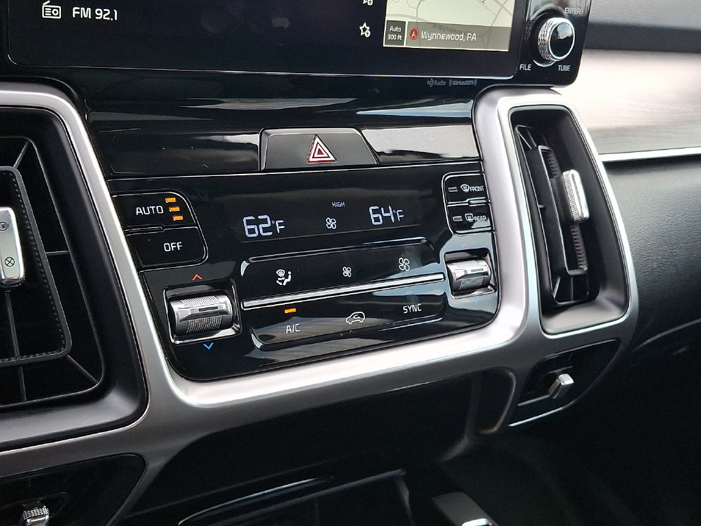 Used 2023 Kia Sorento X-Line EX AWD/4WD image 17