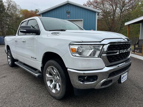 Used 2022 RAM 1500 Big Horn AWD/4WD image 2