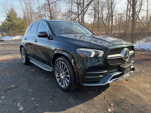 Used 2023 Mercedes-Benz GLE 450 4MATIC image 2
