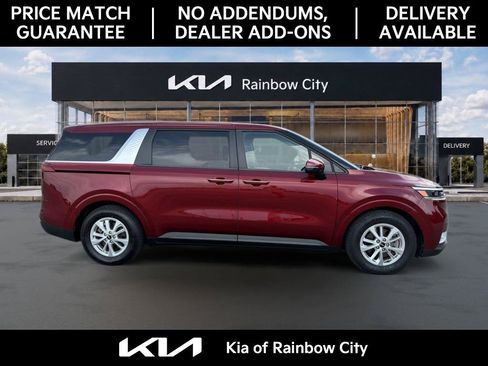 Used 2024 Kia Carnival LX FWD image 4