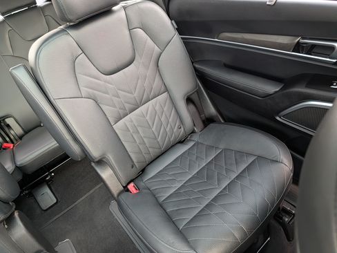 Certified 2023 Kia Telluride SX X-Pro AWD/4WD image 14
