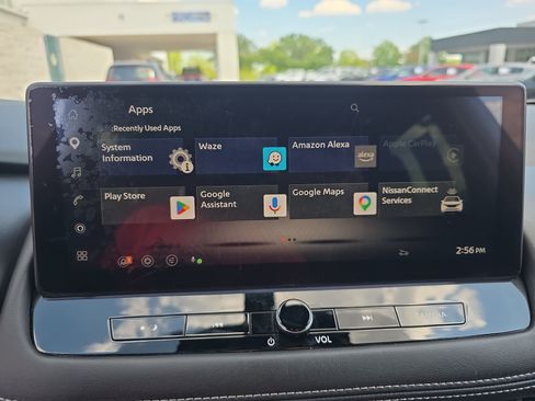 Certified 2024 Nissan Rogue Platinum AWD/4WD image 22