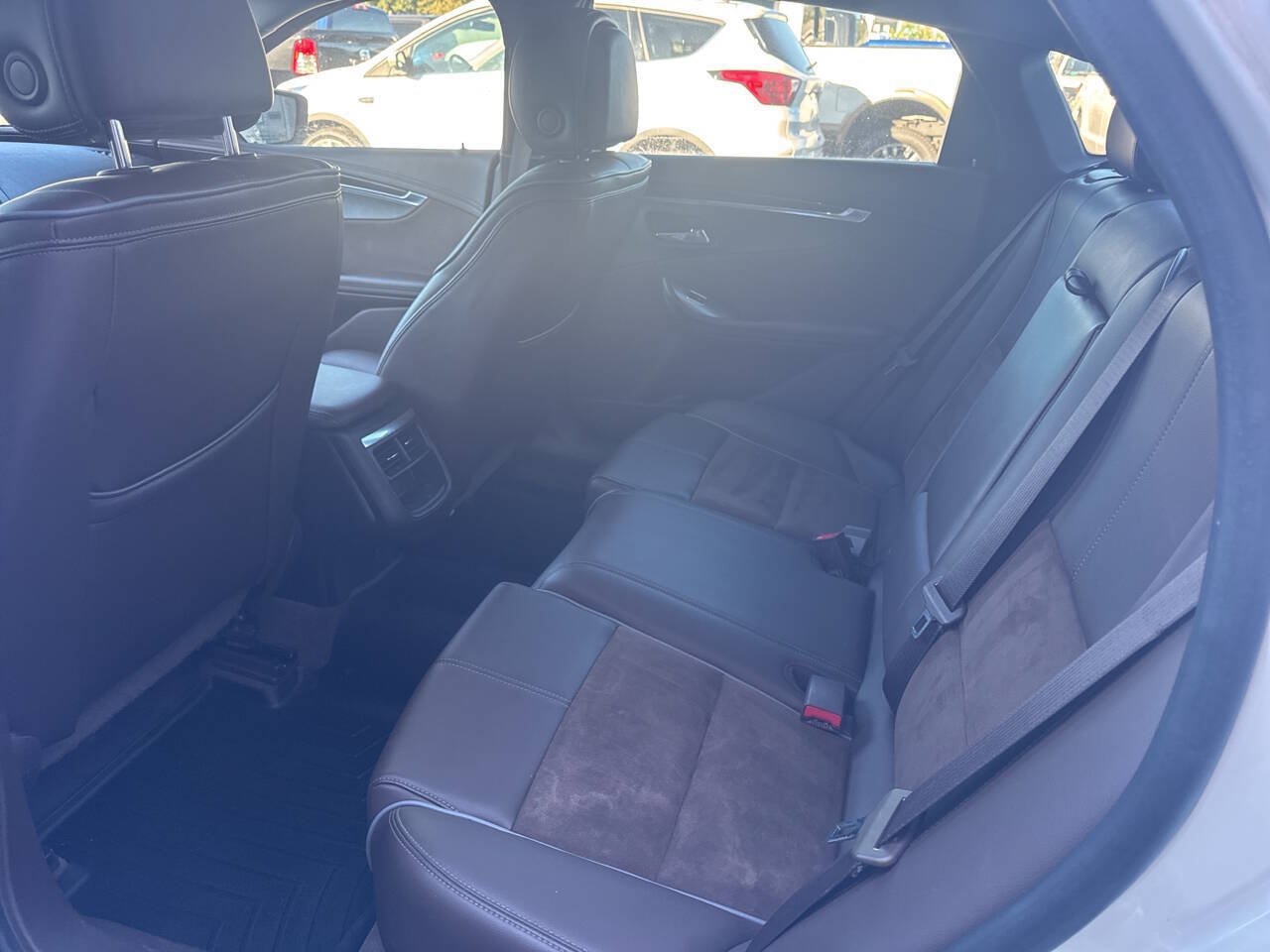 Used 2014 Chevrolet Impala LT w/ Premium Seating Package FWD image 19