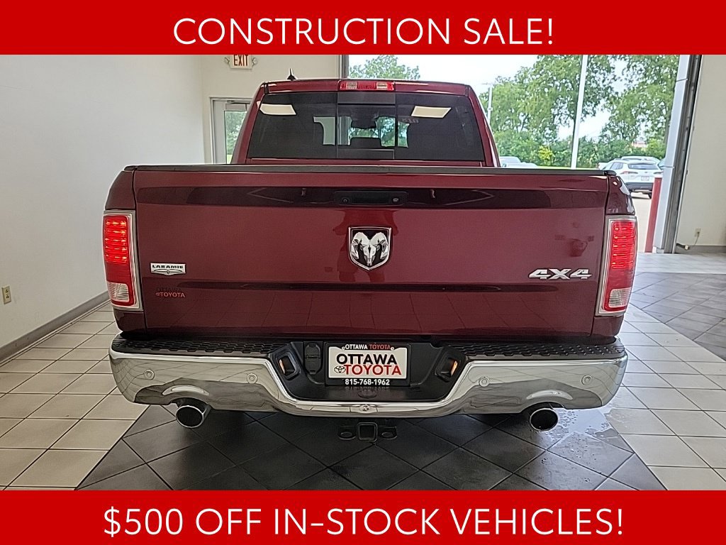 Used 2018 RAM 1500 Laramie w/ Convenience Group AWD/4WD image 7