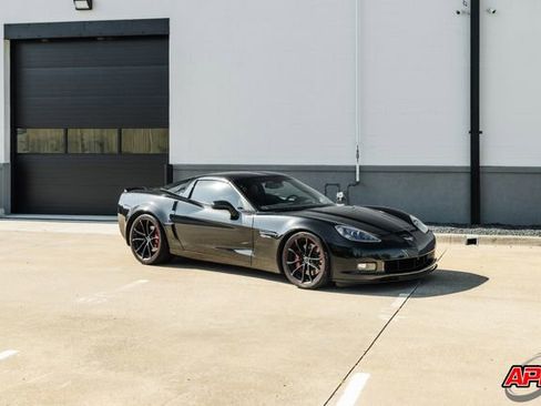 Used 2012 Chevrolet Corvette Z06 w/ 3LZ Preferred Equipment Group image 13