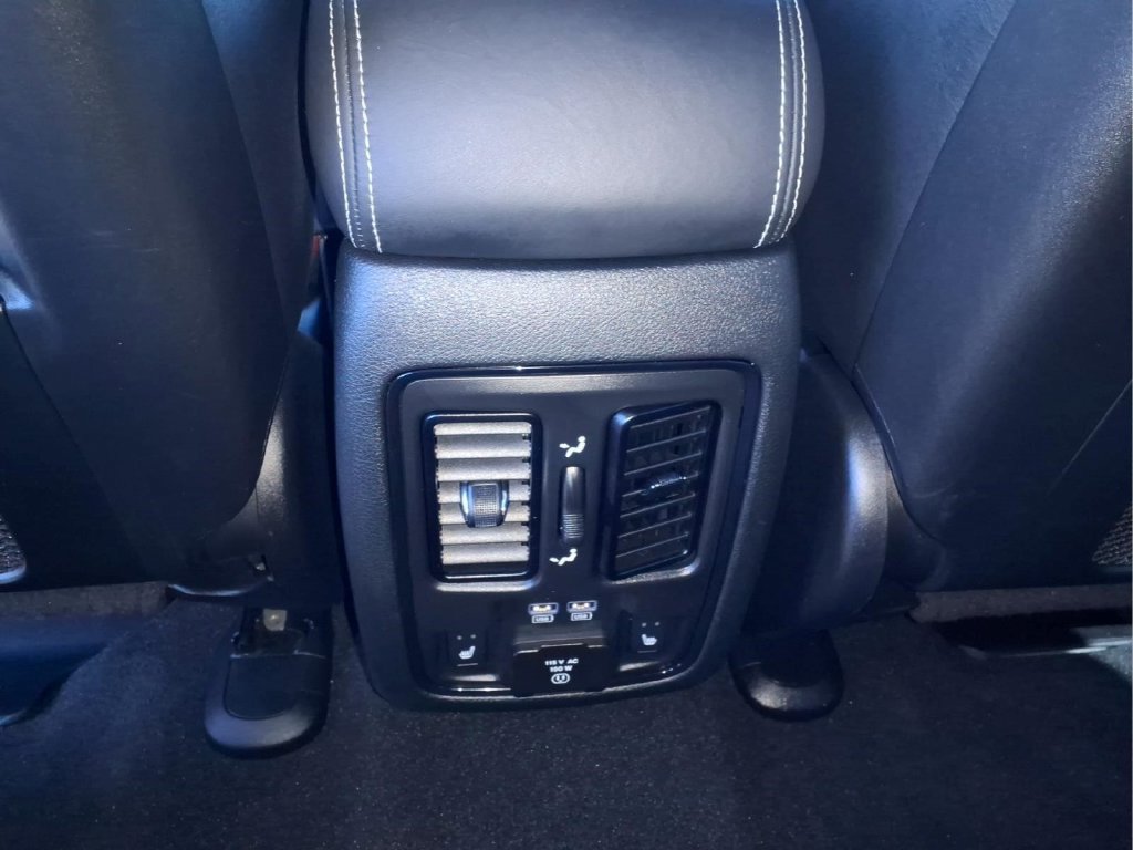 Used 2023 Dodge Durango SRT AWD/4WD image 18