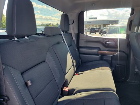 Used 2021 Chevrolet Silverado 1500 RST image 16