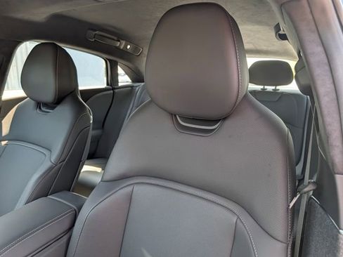 Used 2024 Lucid Air Touring AWD/4WD image 13