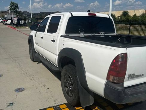 Used 2012 Toyota Tacoma PreRunner RWD image 4