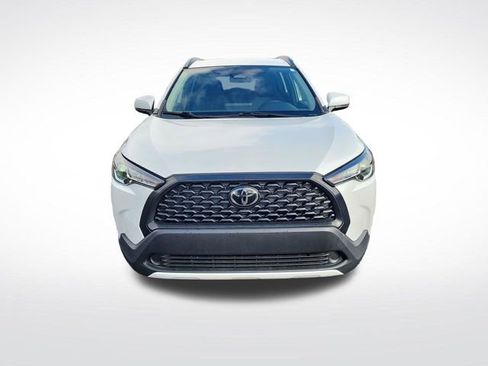 Used 2023 Toyota Corolla Cross LE image 8