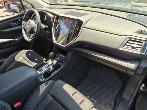 Used 2025 Subaru Ascent Premium AWD/4WD image 32