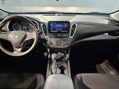 Used 2024 Chevrolet Malibu LT image 10