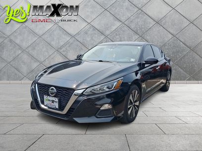 Used 2022 Nissan Altima 2.5 SV