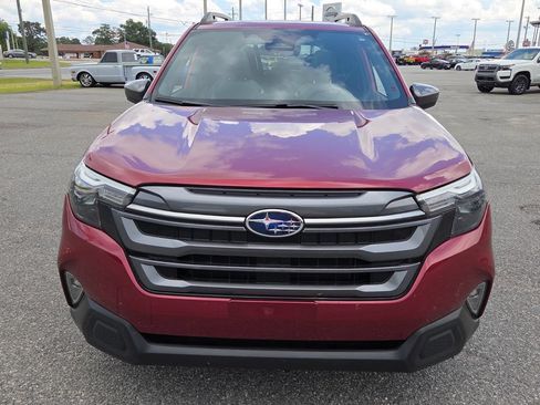 Used 2025 Subaru Forester Premium w/ Convenience Package #2 AWD/4WD image 16